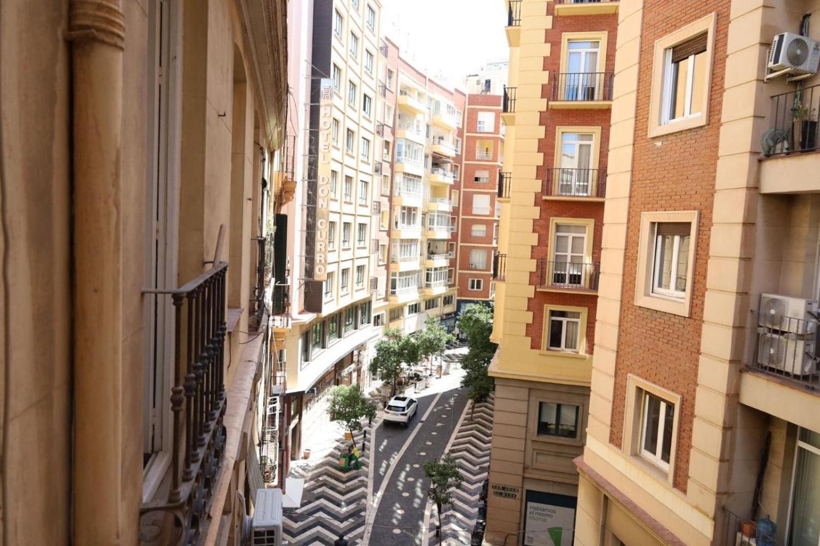 Victoria 2* Málaga